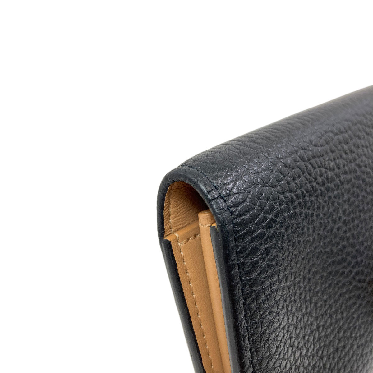 LOUIS VUITTON M81330 vertical wallet Long wallet (with coin pocket) Taurillon ClemenceLeather Ladies [Used]