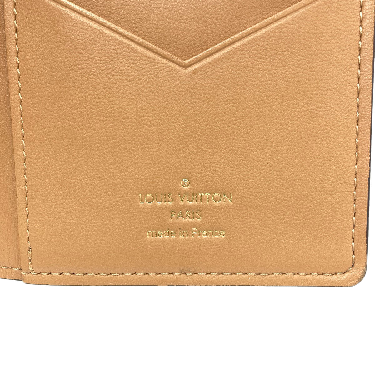 LOUIS VUITTON M81330 vertical wallet Long wallet (with coin pocket) Taurillon ClemenceLeather Ladies [Used]
