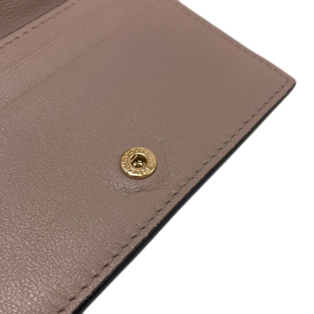 VALENTINO Rock studs Bifold Wallet with Coin Pocket Leather Ladies [Used]