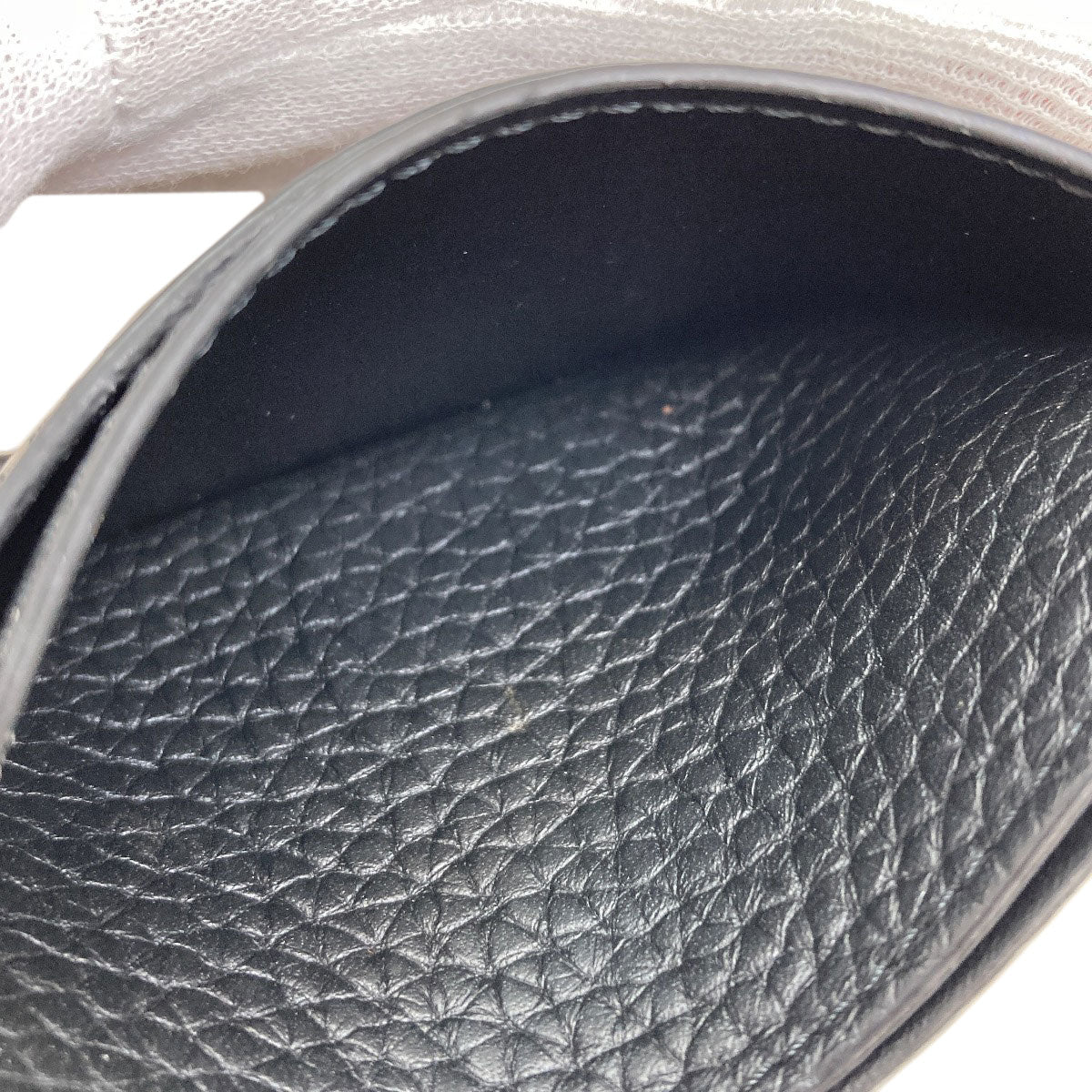 LOUIS VUITTON M83358 Porto Carte Capucines Card Case Taurillon ClemenceLeather Ladies [Used]
