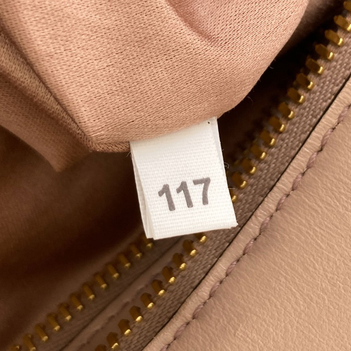 MIUMIU 2WAY Tote Bag Calf Ladies [Used]