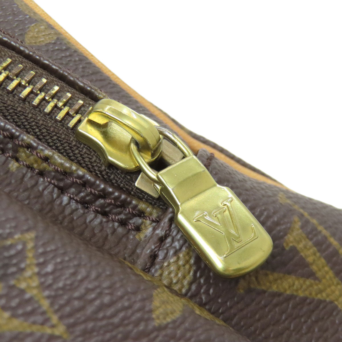 LOUIS VUITTON M45236 Amazon Shoulder Bag Monogram canvas Ladies [Used]