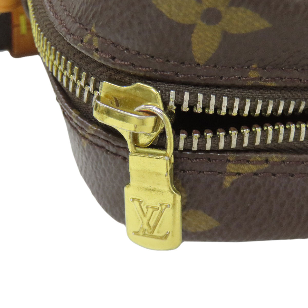 LOUIS VUITTON M45236 Amazon Shoulder Bag Monogram canvas Ladies [Used]