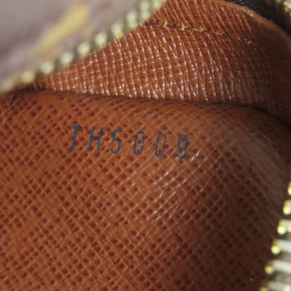 LOUIS VUITTON M45236 Amazon Shoulder Bag Monogram canvas Ladies [Used]