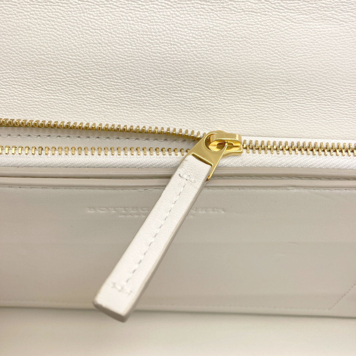 BOTTEGA VENETA The Classic Shoulder Bag Leather Ladies [Used]