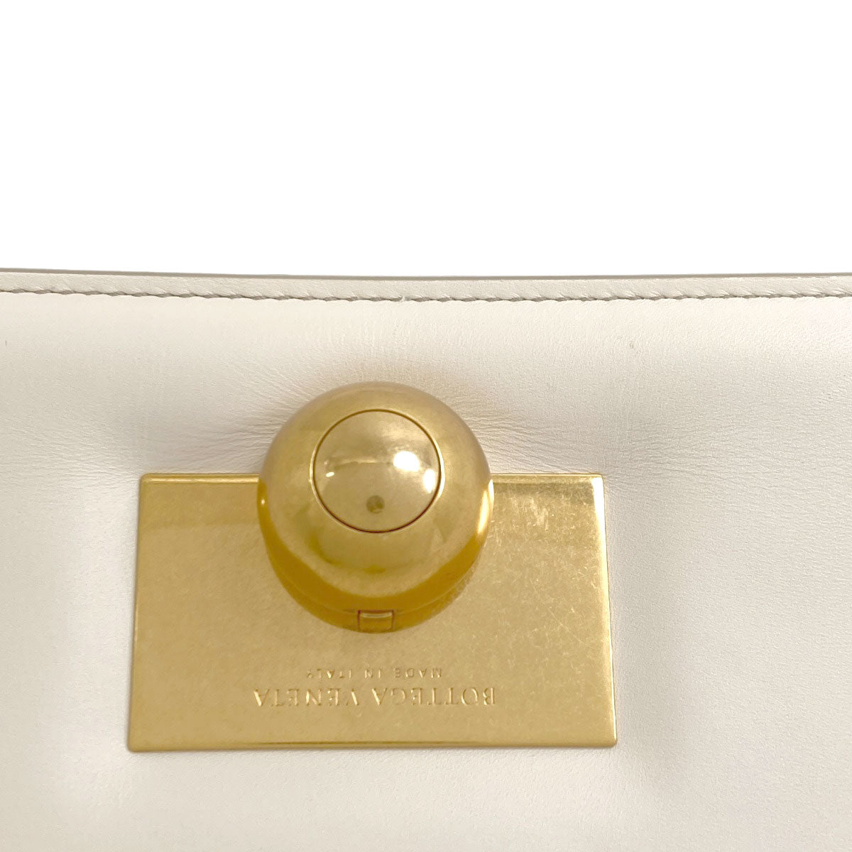 BOTTEGA VENETA The Classic Shoulder Bag Leather Ladies [Used]
