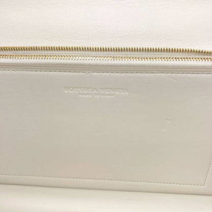 BOTTEGA VENETA The Classic Shoulder Bag Leather Ladies [Used]