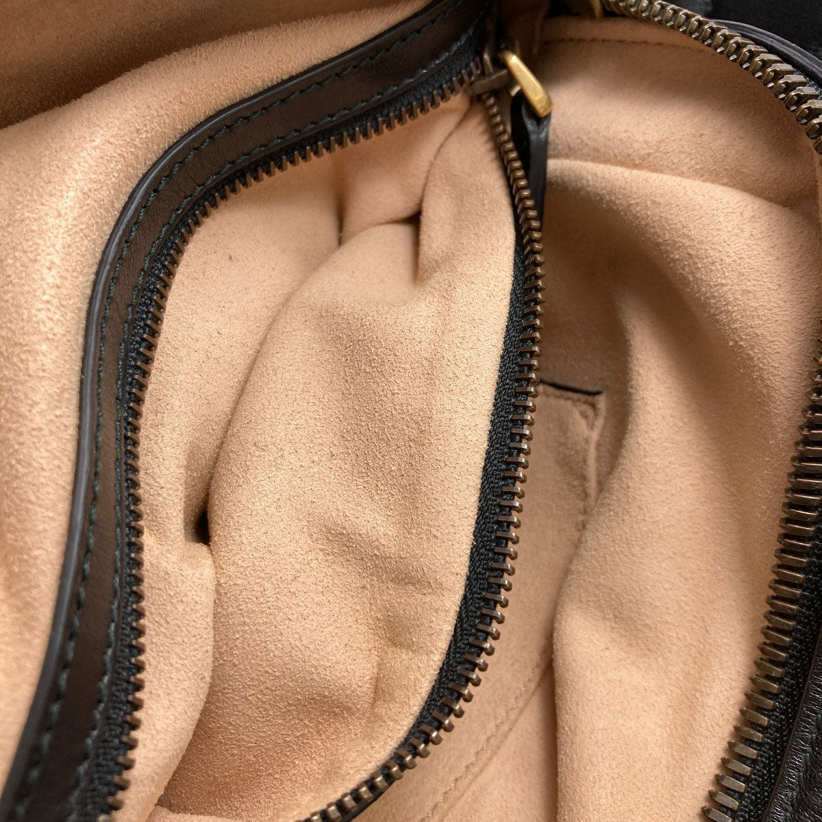 GUCCI 523365 GG Marmont Double G Shoulder Bag Leather Ladies [Used]