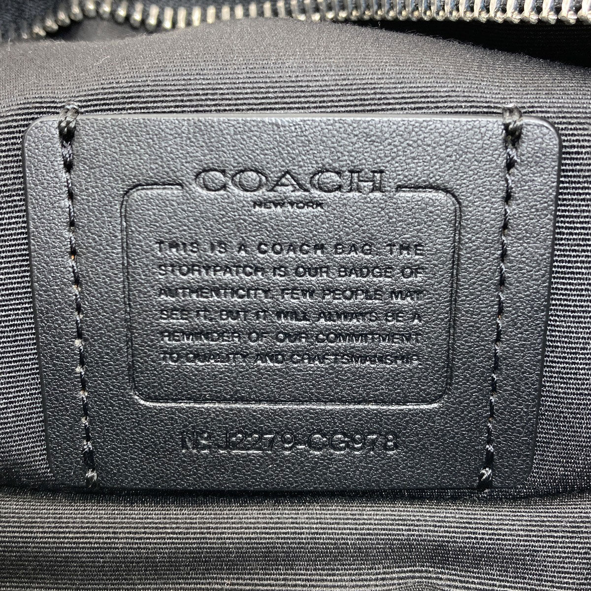 COACH CG978 Signature Shoulder Bag Canvas Ladies [Used]