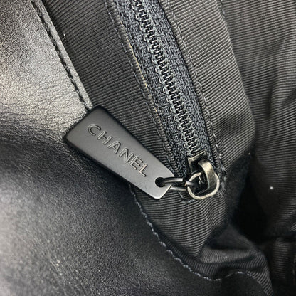 CHANEL logo Tote Bag Calf Ladies [Used]