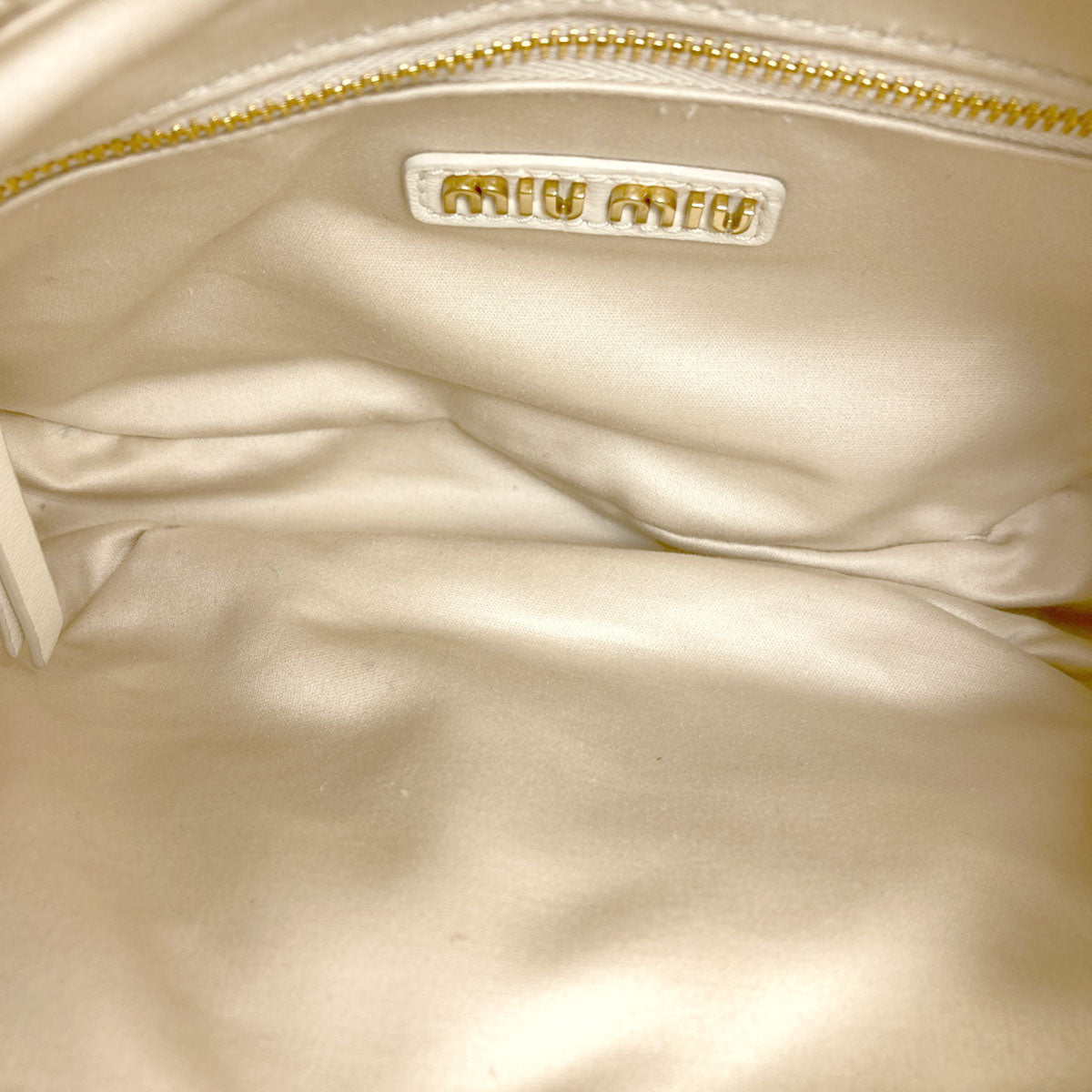 MIUMIU one belt Handbag Calf Ladies [Used]