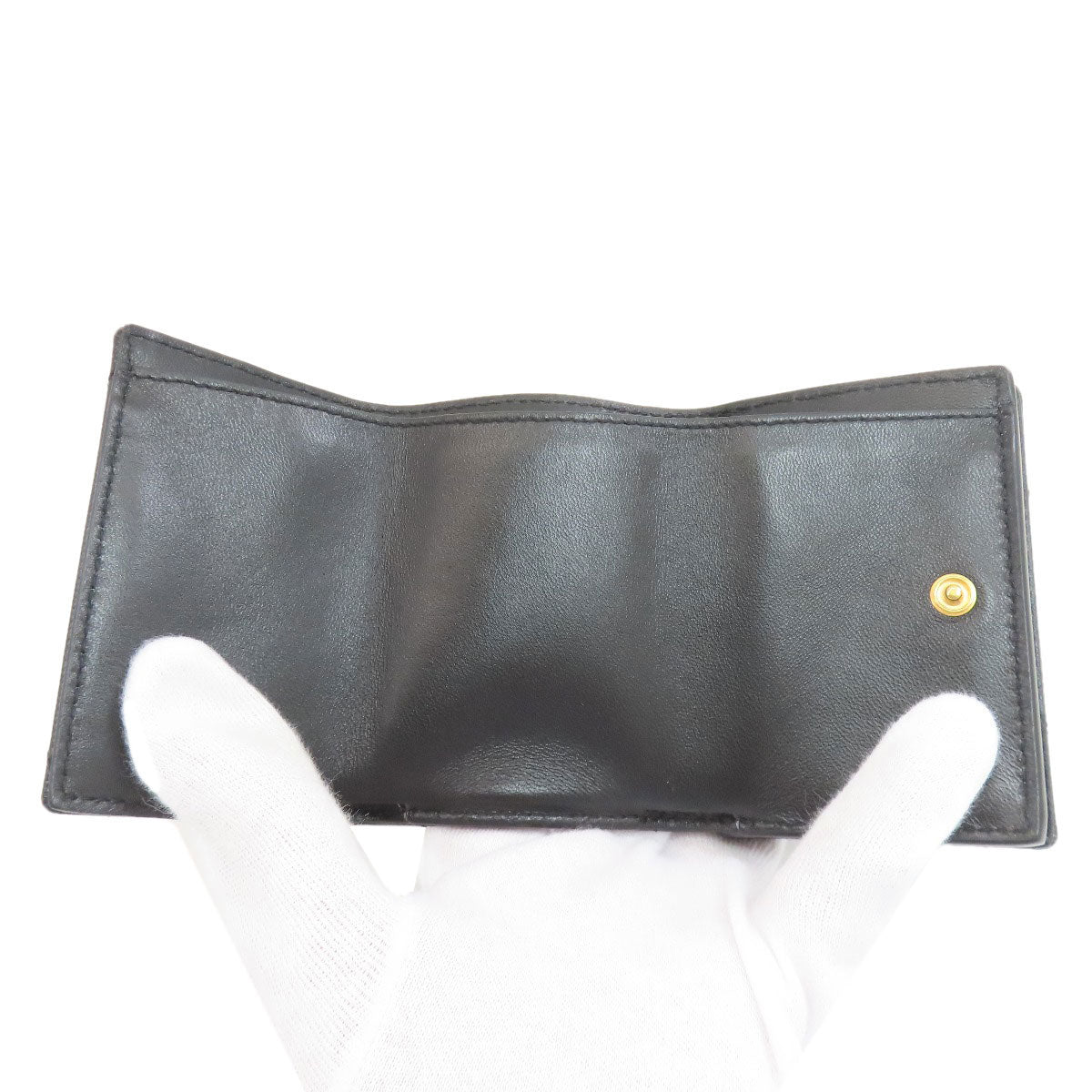 YVES SAINT LAURENT V stitch Cassandra Tri-fold wallet (with Coin Pocket) Calf Ladies [Used]