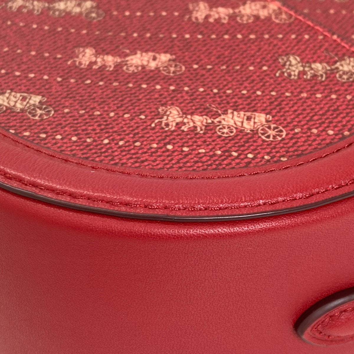 COACH C4057 Camera bag with hole and carriage dot print Shoulder Bag PVC LeatherLadies [Used]