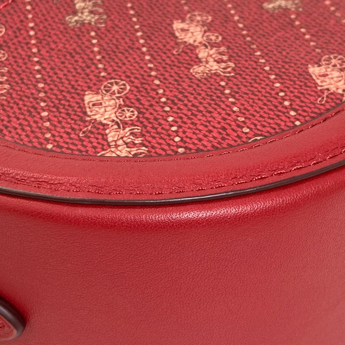 COACH C4057 Camera bag with hole and carriage dot print Shoulder Bag PVC LeatherLadies [Used]