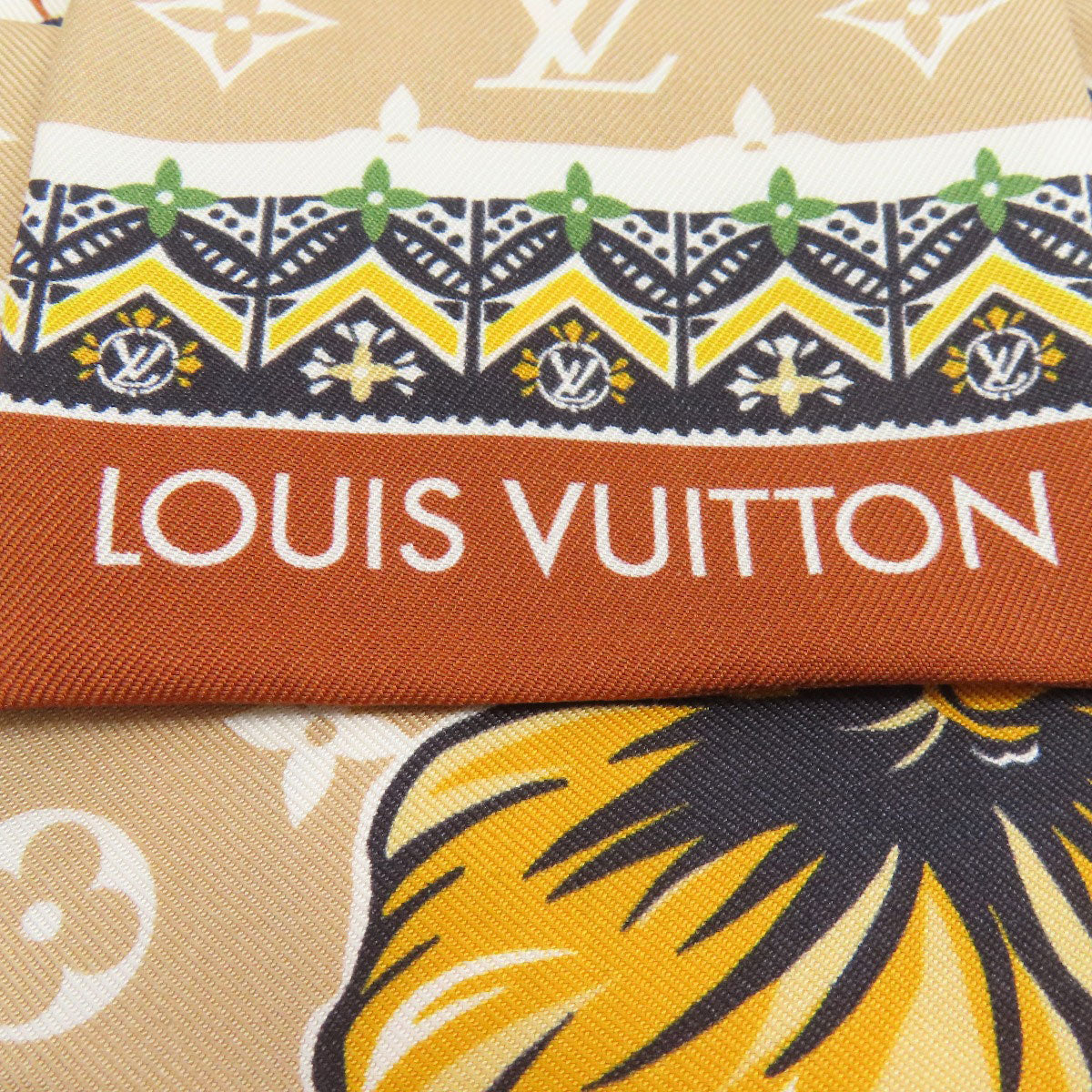 LOUIS VUITTON M77267 Bando Monogram Flower Motif Scarf Silk Ladies [Used]