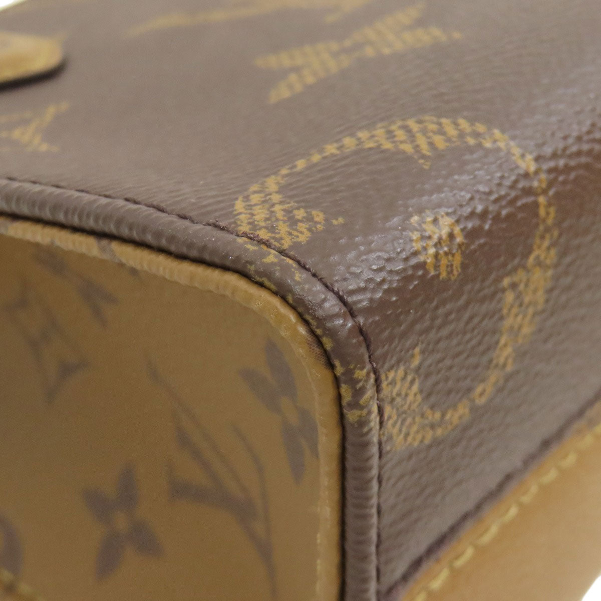 LOUIS VUITTON M46839 On the Go BB Handbag Monogram reverse Ladies [Used]