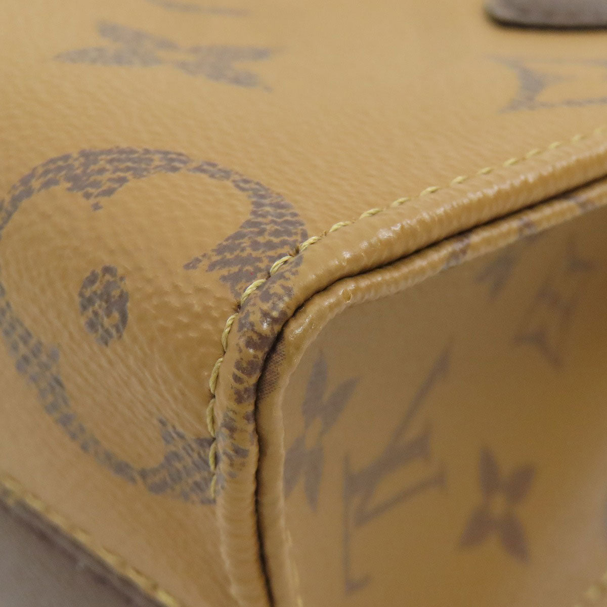 LOUIS VUITTON M46839 On the Go BB Handbag Monogram reverse Ladies [Used]