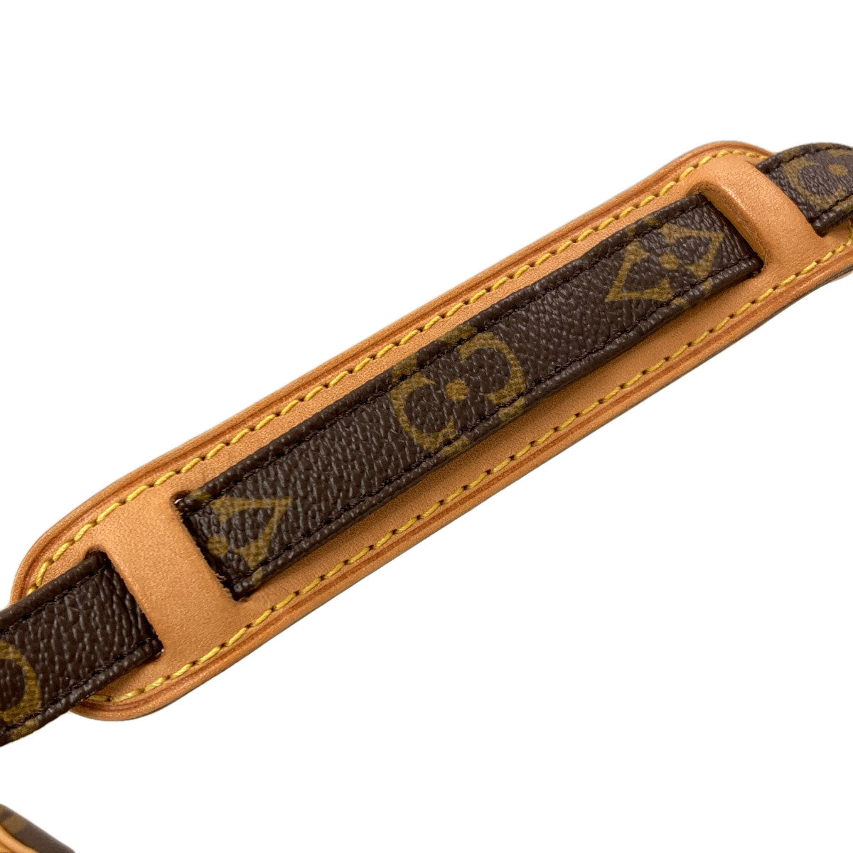 LOUIS VUITTON M45236 Amazon Shoulder Bag Monogram canvas Ladies [Used]