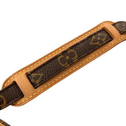 LOUIS VUITTON M45236 Amazon Shoulder Bag Monogram canvas Ladies [Used]