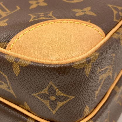 LOUIS VUITTON M45236 Amazon Shoulder Bag Monogram canvas Ladies [Used]