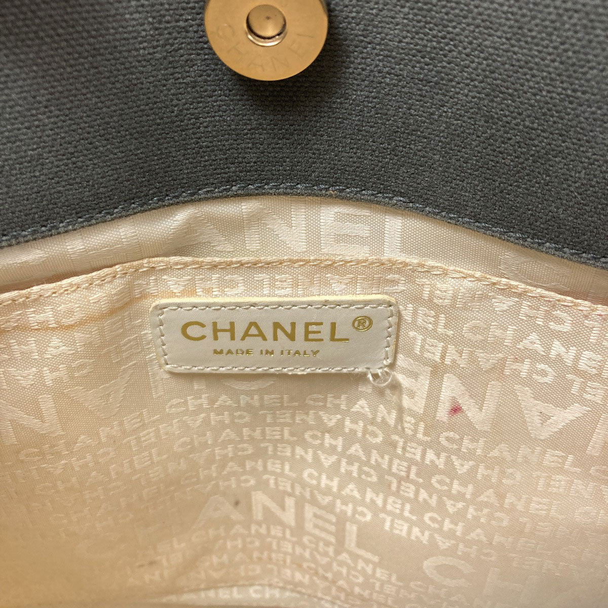 CHANEL Chocolate Bar GoldHardware Handbag Canvas Ladies [Used]