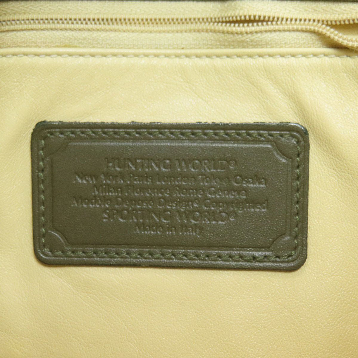 HUNTING WORLD logo Shoulder Bag Leather Ladies [Used]