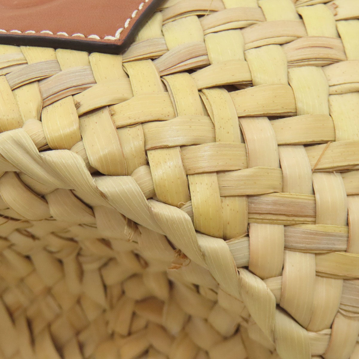 LOEWE Basket bag small Handbag Raffia Ladies [Used]