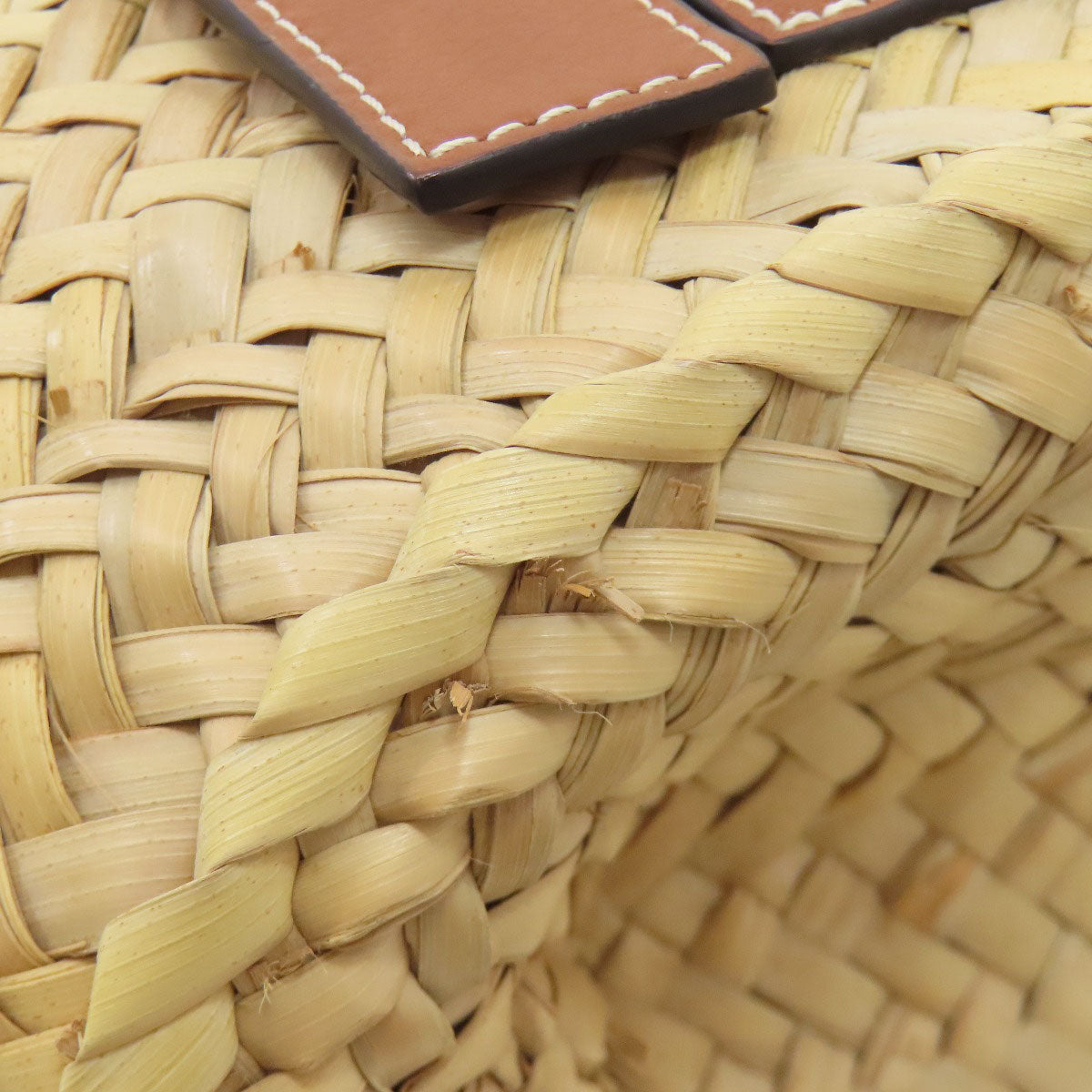 LOEWE Basket bag small Handbag Raffia Ladies [Used]