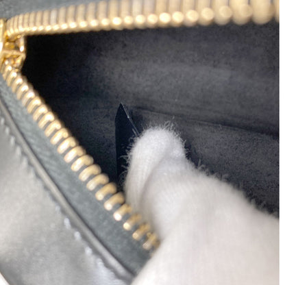 CELINE Triomphe Oval Purse Shoulder Bag Calf Ladies [Used]