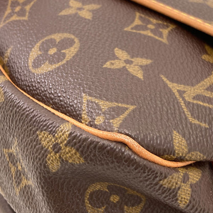 LOUIS VUITTON M42256 Saumur 30 Shoulder Bag Monogram canvas Ladies [Used]