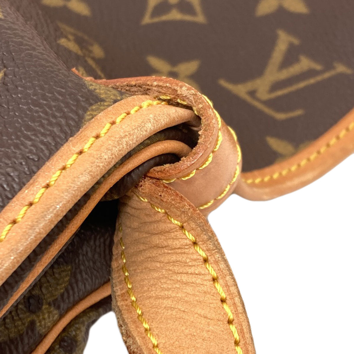 LOUIS VUITTON M42256 Saumur 30 Shoulder Bag Monogram canvas Ladies [Used]