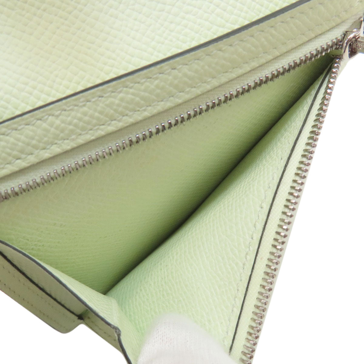 HERMES Bearn Compact Veil Fizz SilverHardware Bifold Wallet with Coin Pocket Epsom Ladies [Used]