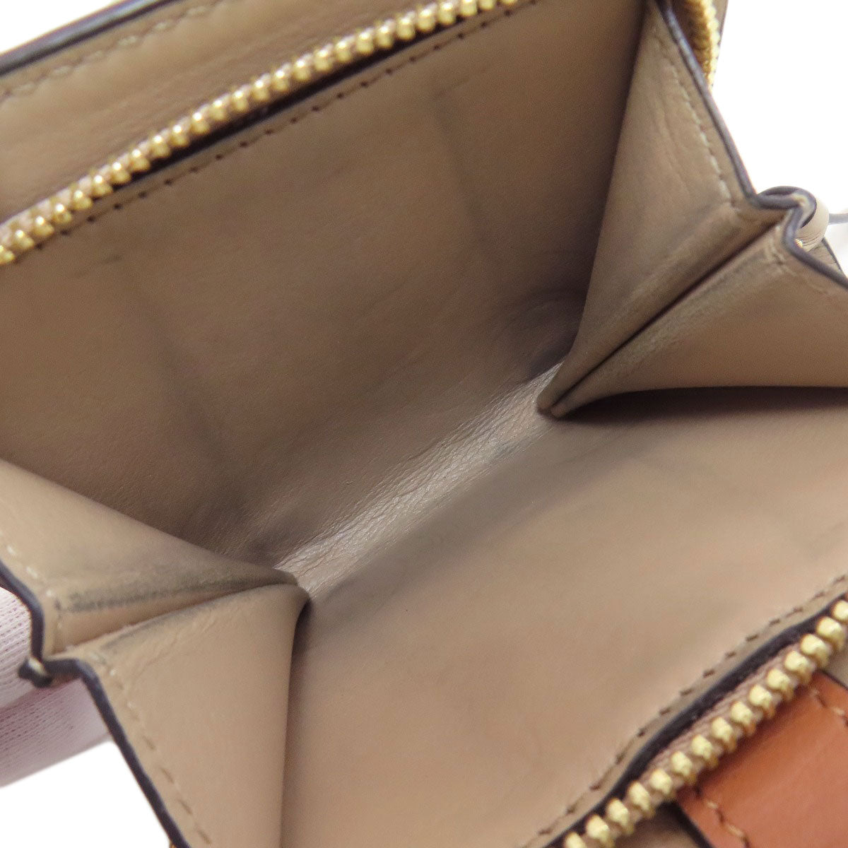 LOEWE anagram Bifold Wallet with Coin Pocket Leather Ladies [Used]