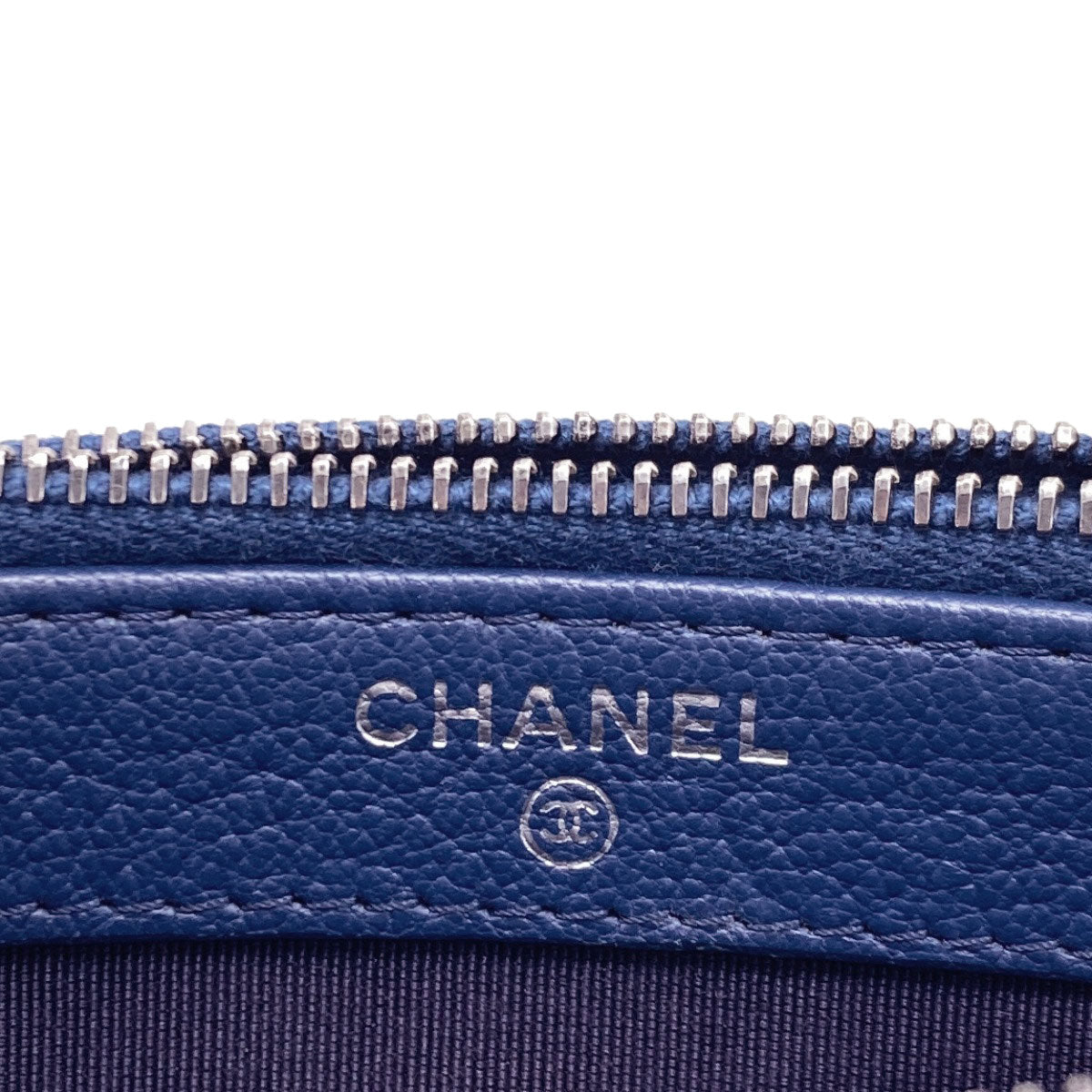 CHANEL Gabrielle de Chanel Gold Hardware Silver Hardware Shoulder Bag Calf Ladies [Used]