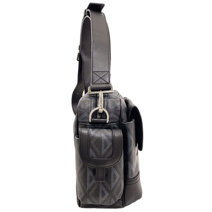 CHRISTIAN DIOR Hit the Road CD Diamond Shoulder Bag PVC Ladies [Used]