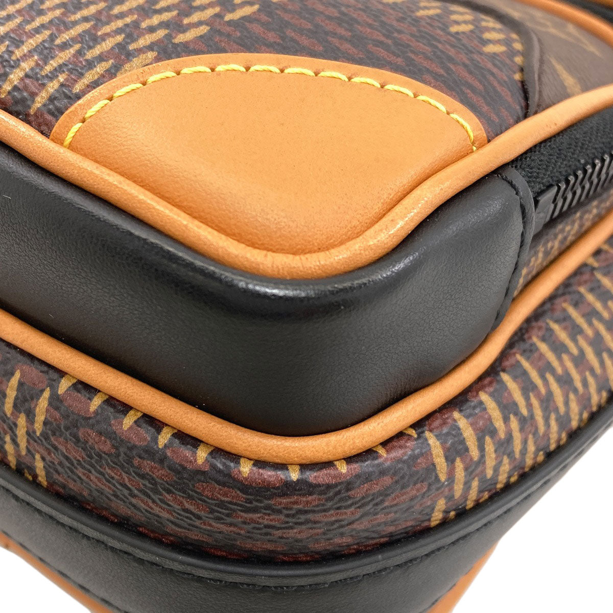 LOUIS VUITTON N40357 amazon messenger Shoulder Bag Monogram canvas Damier GiantLadies [Used]