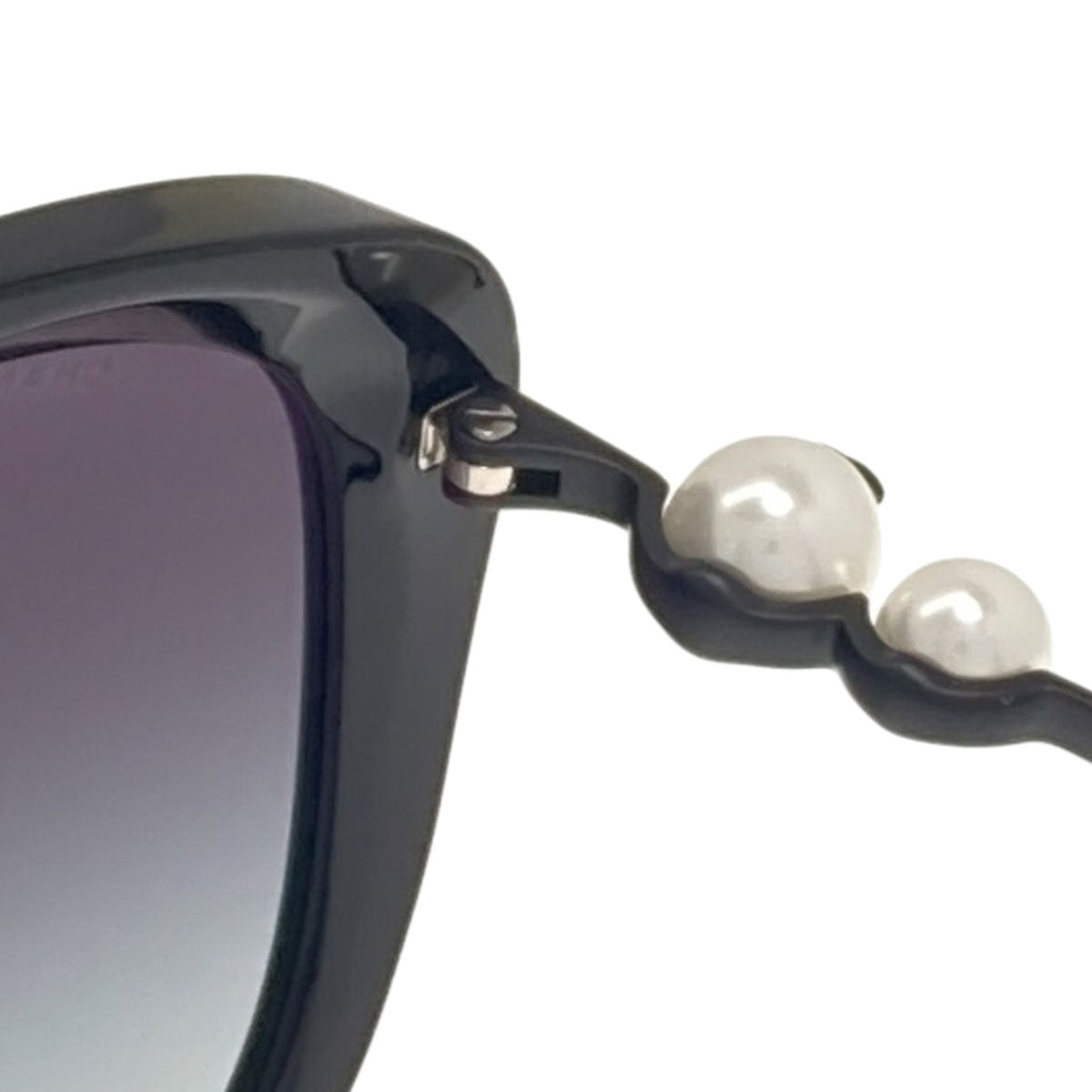CHANEL Fake pearl sunglasses Plastic Ladies [Used]