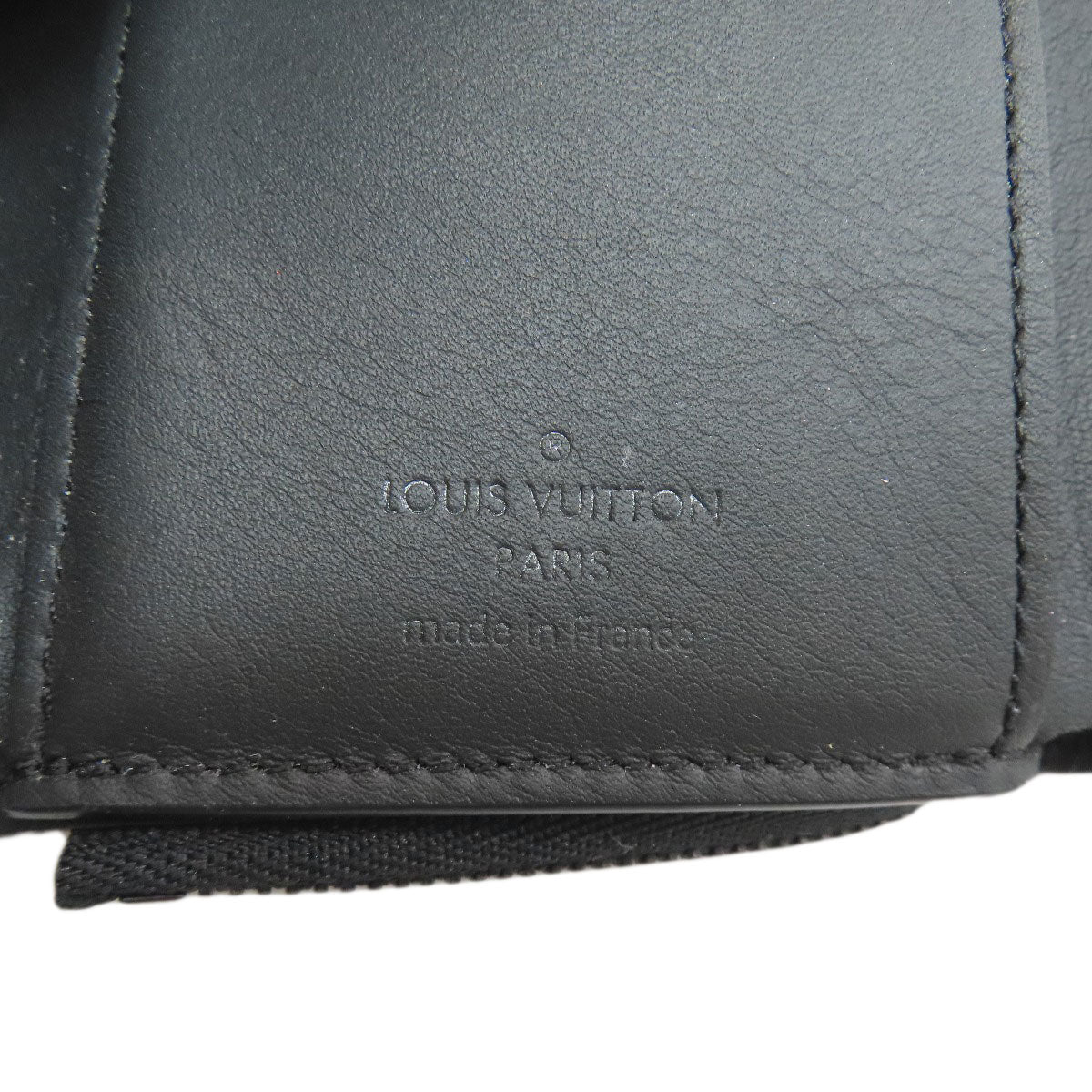 LOUIS VUITTON M82556 Portefeiulle Pilot Tri-fold wallet (with Coin Pocket) Taurillon Clemence Ladies [Used]