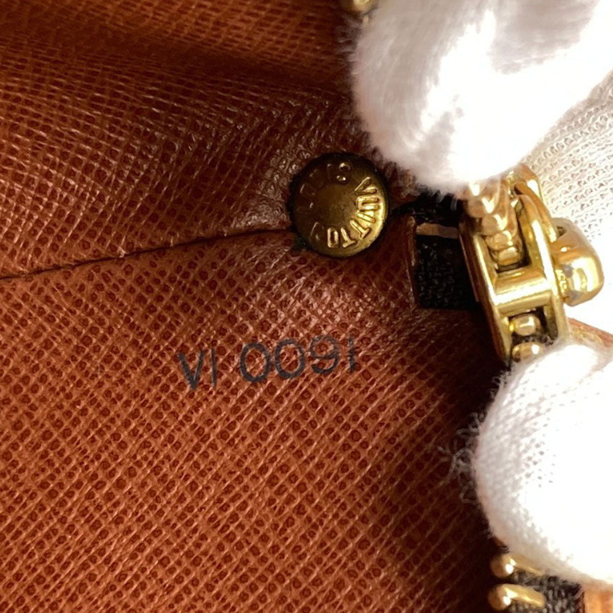 LOUIS VUITTON Drouot Shoulder Bag Monogram canvas Ladies [Used]