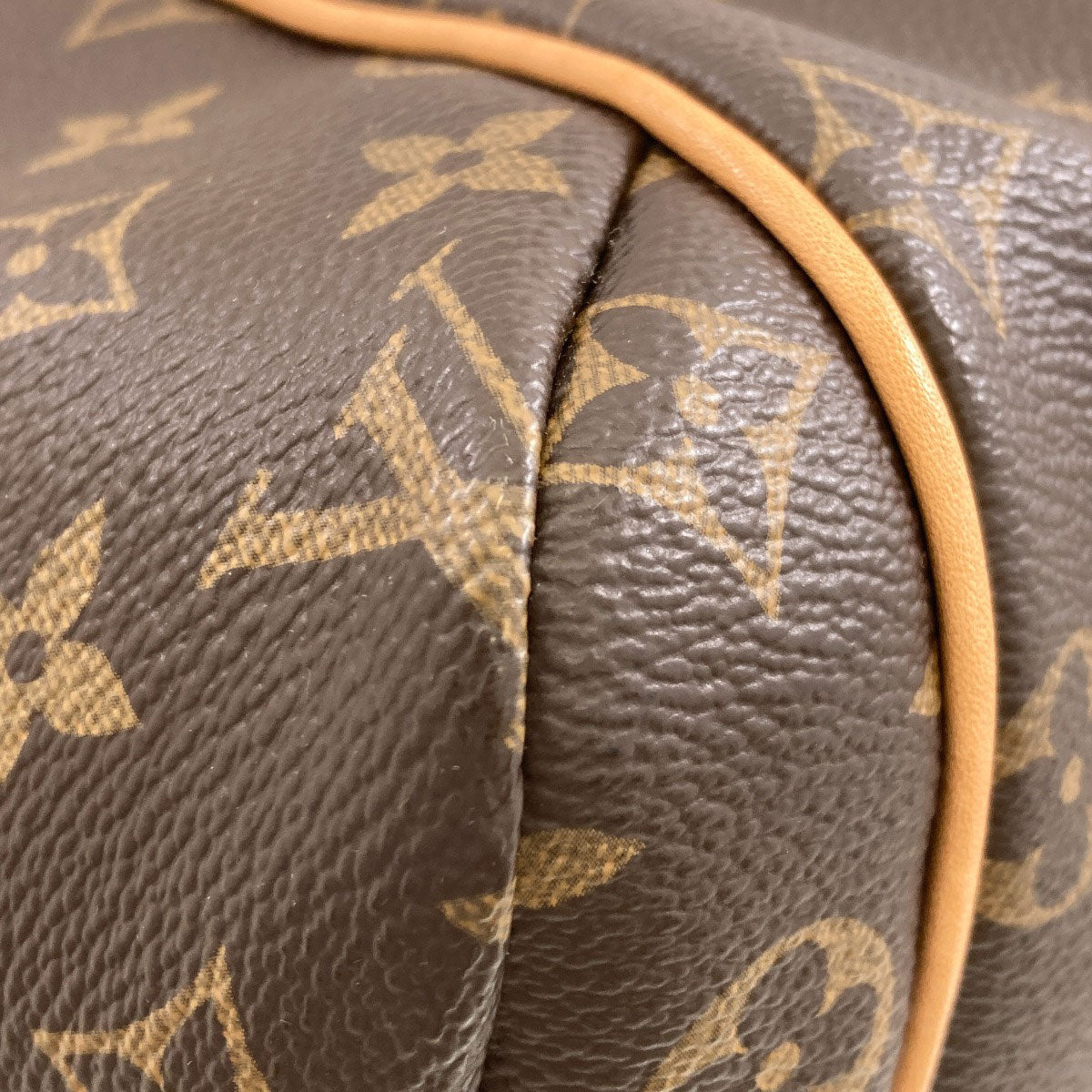 LOUIS VUITTON M56689 Totally MM Tote Bag Monogram canvas Ladies [Used]