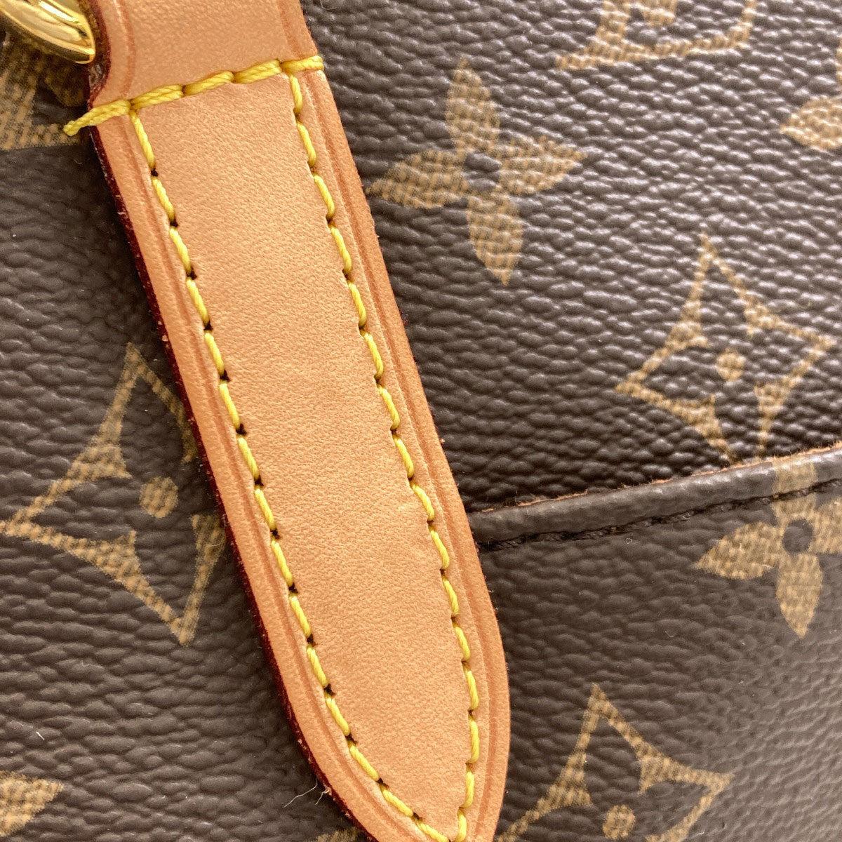 LOUIS VUITTON M56689 Totally MM Tote Bag Monogram canvas Ladies [Used]