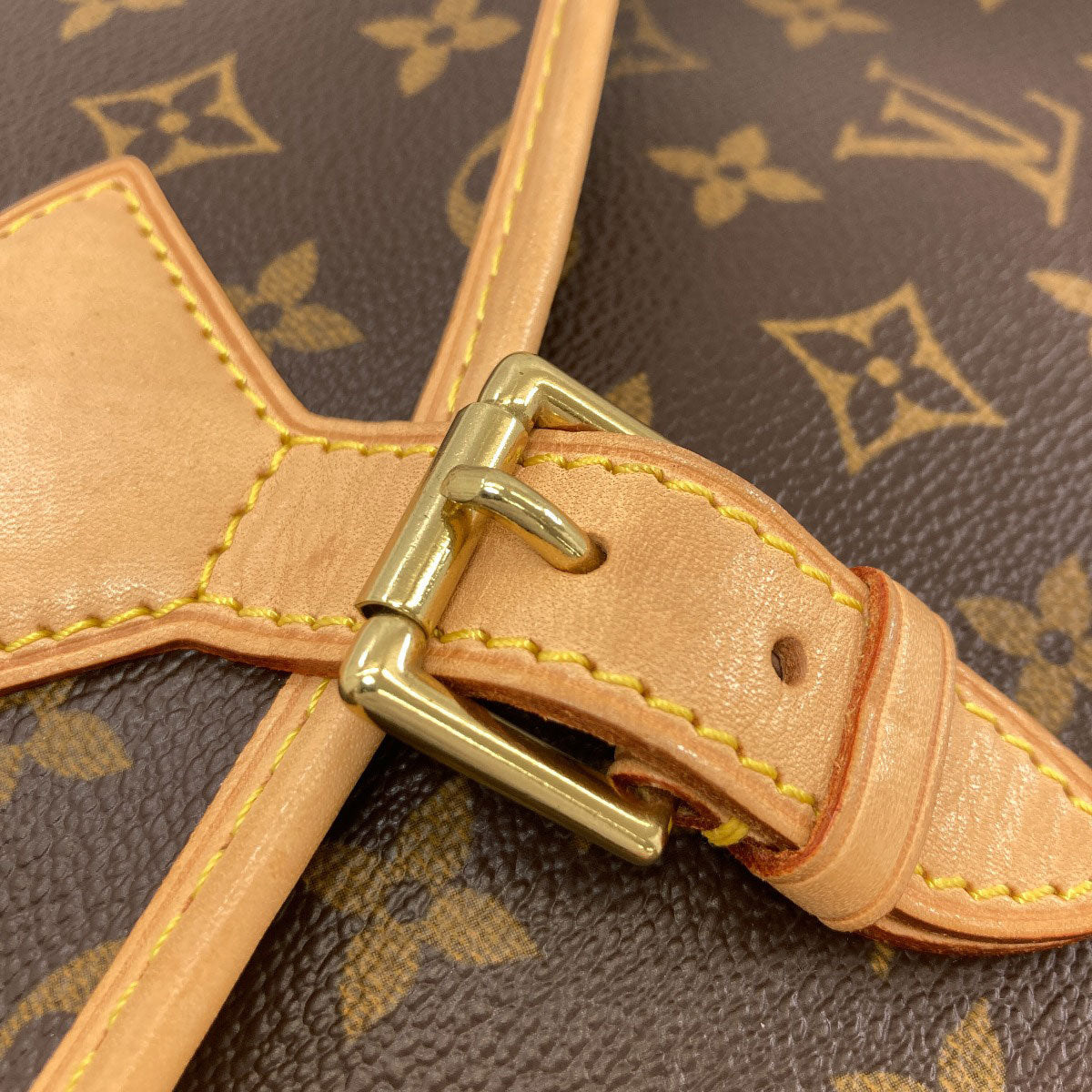 LOUIS VUITTON M42250 Sologne Shoulder Bag Monogram canvas Ladies [Used]