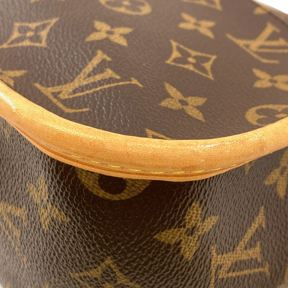 LOUIS VUITTON M42250 Sologne Shoulder Bag Monogram canvas Ladies [Used]