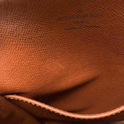 LOUIS VUITTON M45266 Dunouve Shoulder Bag Monogram canvas Ladies [Used]