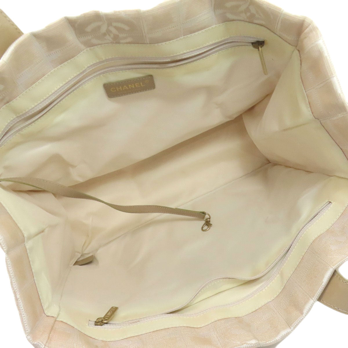 CHANEL New Travel Line MM GoldHardware Tote Bag Nylon jacquard Ladies [Used]
