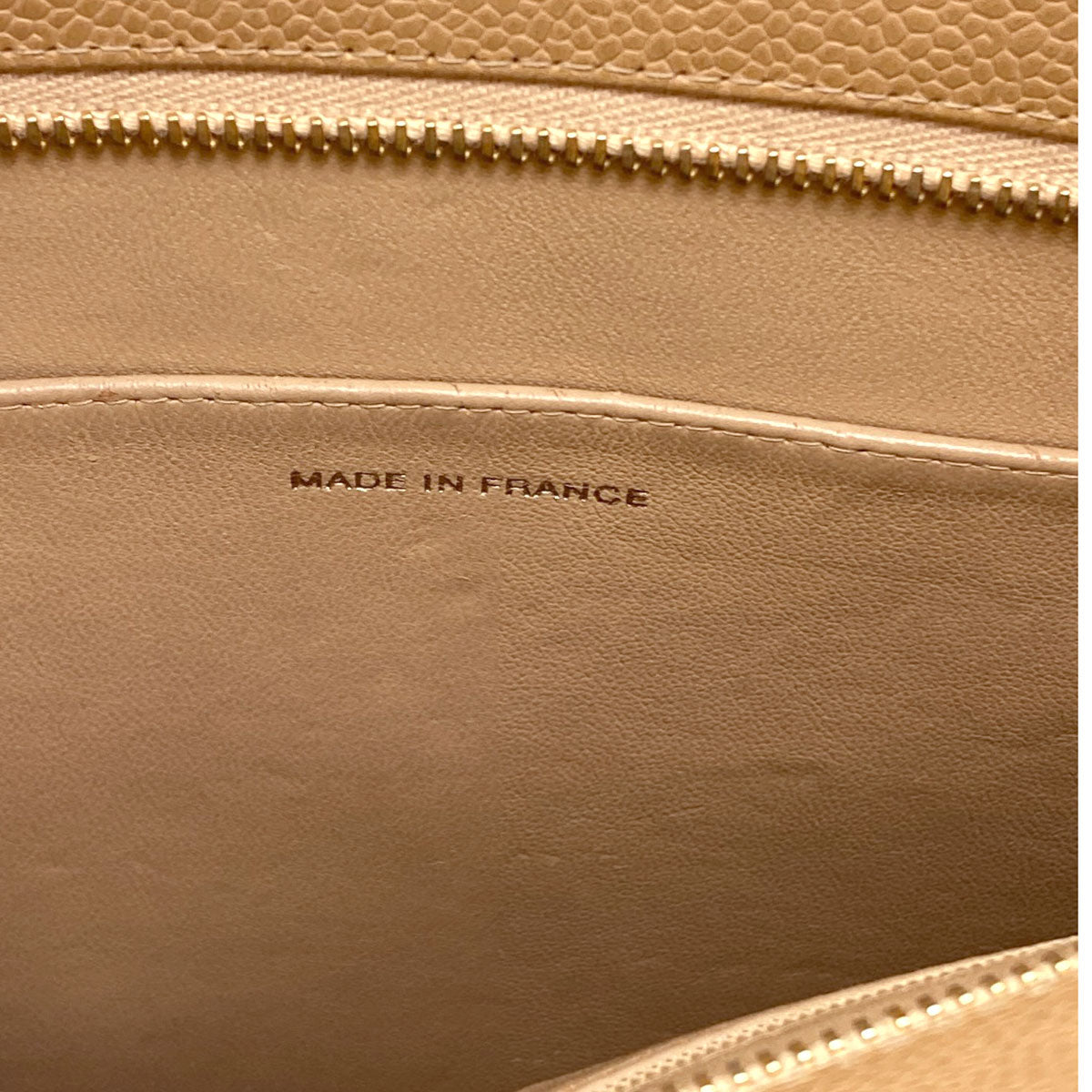 CHANEL Medallion GoldHardware Tote Bag Grained Calfskin Skin Ladies [Used]