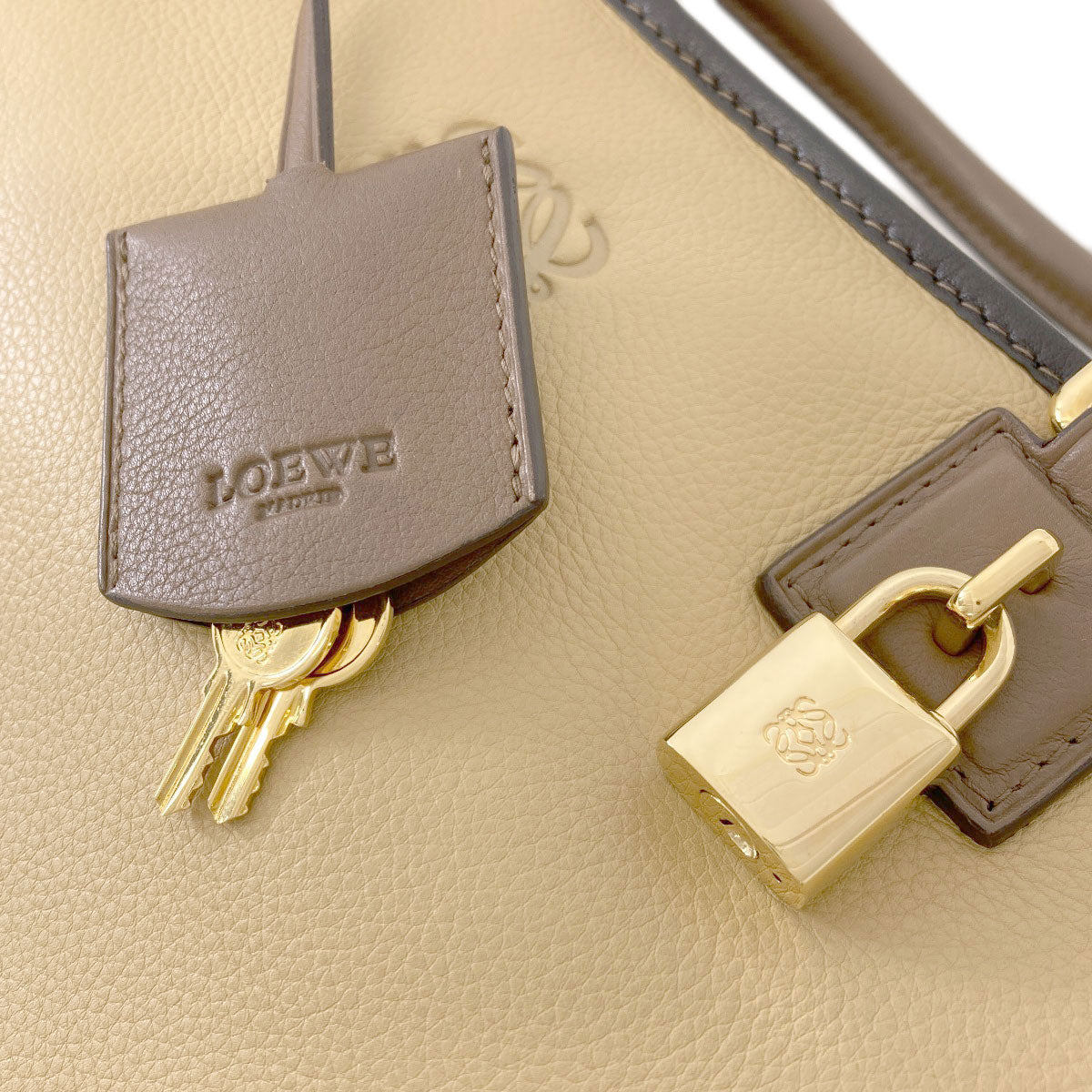 LOEWE Amazona Handbag Lambskin Ladies [Used]