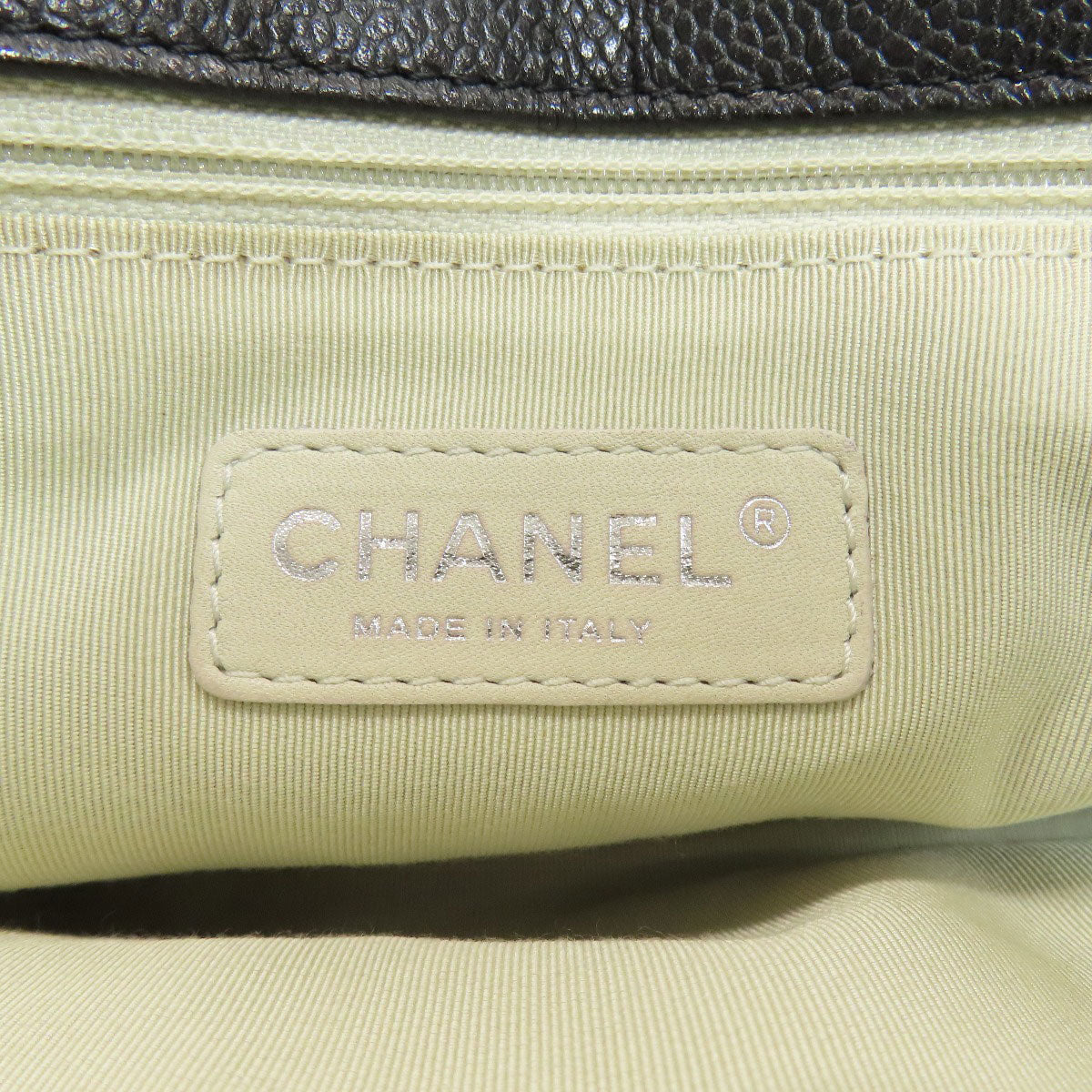 CHANEL Chain bag Matelasse Silver Hardware Tote Bag Grained Calfskin Skin Ladies [Used]