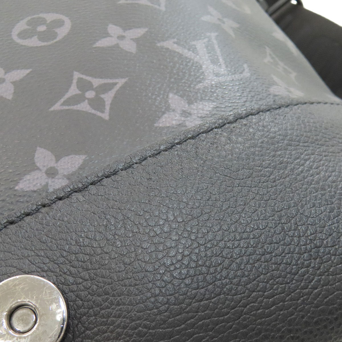 LOUIS VUITTON M45911 Saumur Messenger Shoulder Bag Monogram Eclipse mens [Used]
