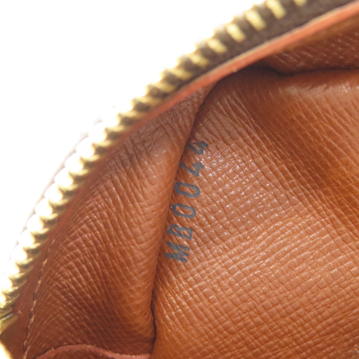 LOUIS VUITTON M51274 Trocadero 27 Shoulder Bag Monogram canvas Ladies [Used]